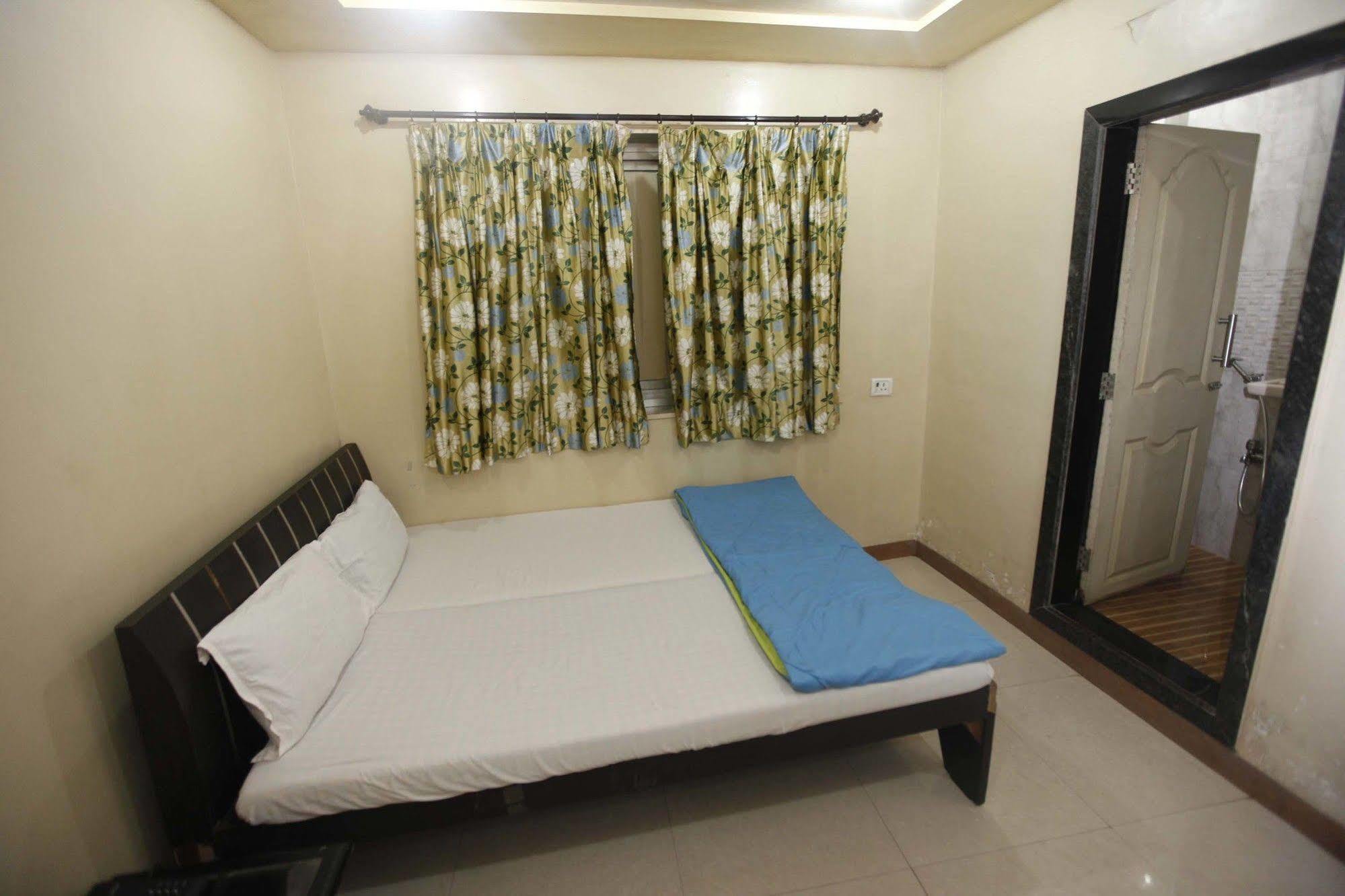 Hotel Al Madina Palace Bombay Extérieur photo